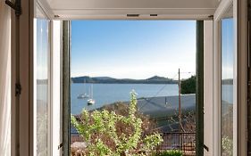 Apartment Val With Sea View